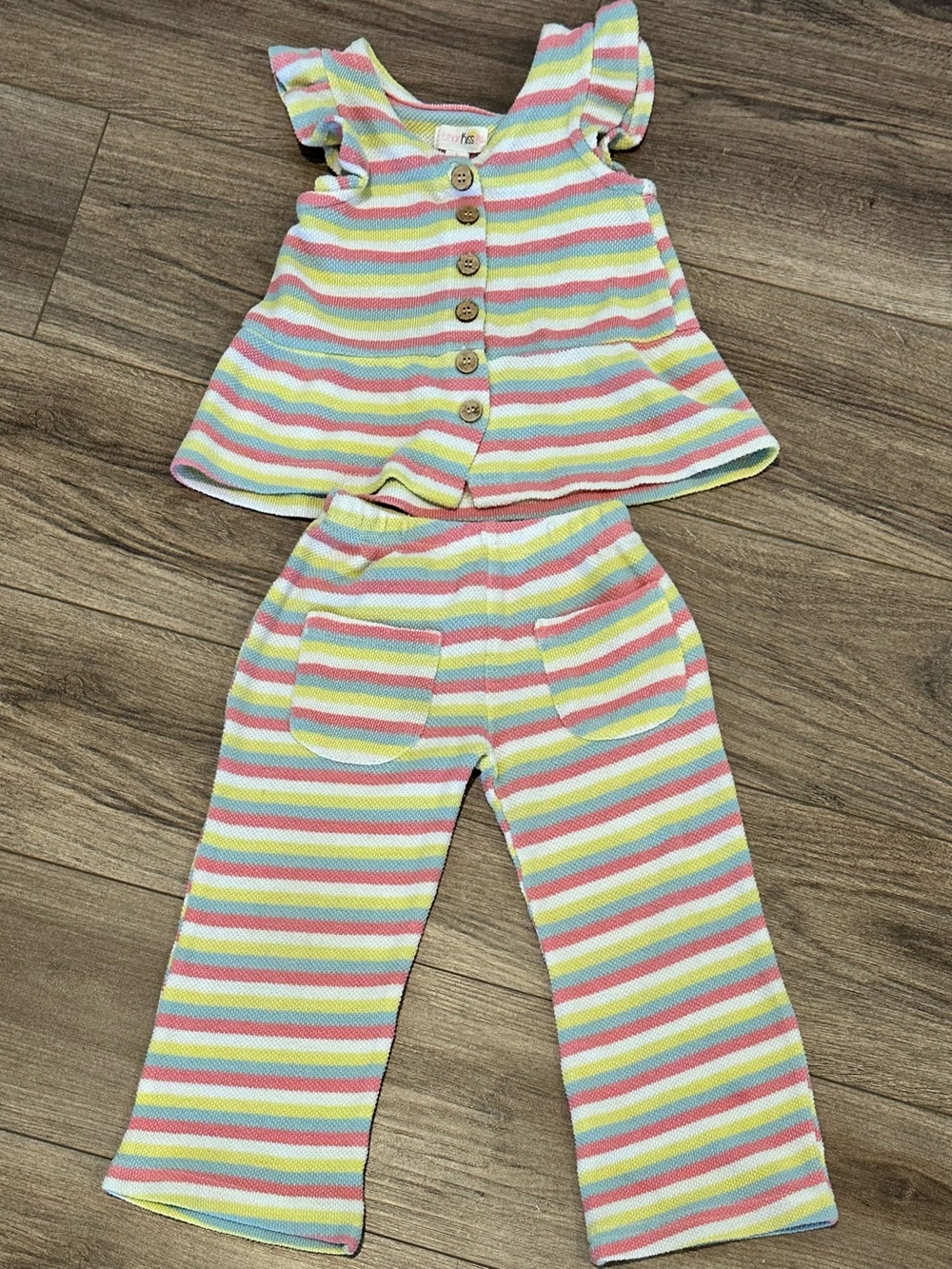 Lemon Kiss Girls 5T Pastel Striped Knit Crochet  Top  and Flare Bottoms Set
